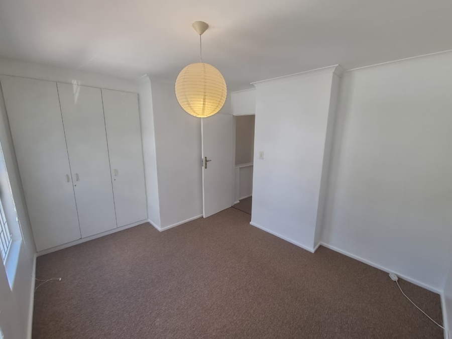 To Let 2 Bedroom Property for Rent in Claremont Western Cape
